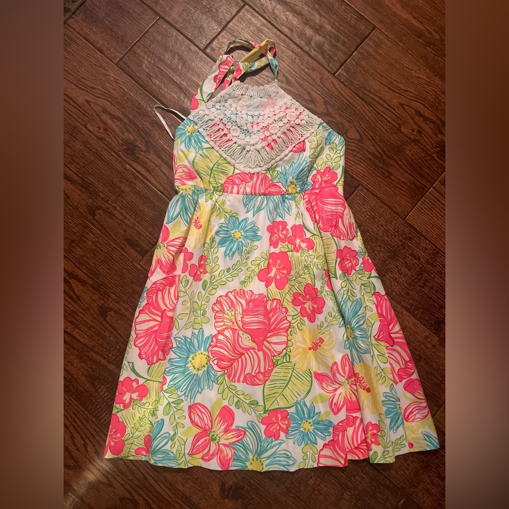 Lily Pulitzer dress size 6 never worn
